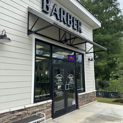 Crossroads Valley Barbershop