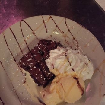 Big Daddy's - Chocolate brownie a la mode. - Cajun/Creole Near Me - Massapequa, New York