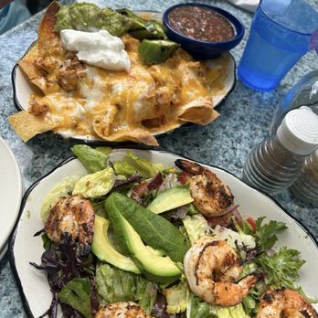 Old Town Mexican Cafe - Nachos with chicken (back) and dinner salad with grilled shrimp - Mexican Near Me - Key West, Florida Old Town Mexican Cafe - Nachos with chicken (back) and dinner salad with grilled shrimp - Mexican Near Me - Key West, Florida