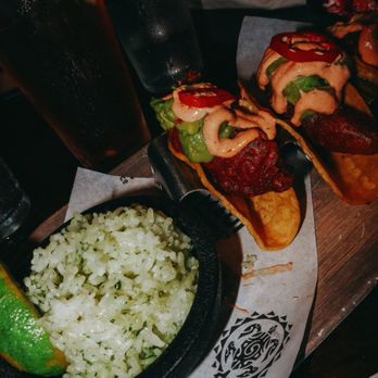 Maui Brewing Co. Waikiki - Fish tacos - Brewpubs Near Me - Honolulu, Hawaii