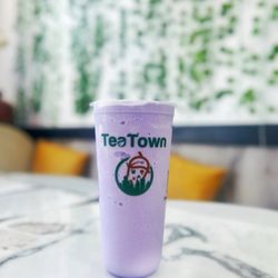 Taro Smoothie | IG @moniquedao