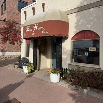 Bread Winners Cafe & Catering - Outside of restaurant - Breakfast & Brunch Near Me - Arvada, Colorado