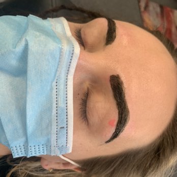 Amzy Threading and Henna Art - Brow Henna - Eyebrow Services Near Me - Bakersfield, California Amzy Threading and Henna Art - Brow Henna - Eyebrow Services Near Me - Bakersfield, California
