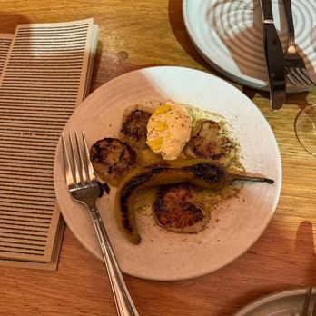 Avec - Chicago - Scallops - Mediterranean Near Me - Chicago, Illinois