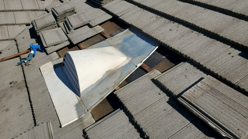 Slide of White River Roofing
