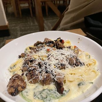 Olive Garden Italian Restaurant - Italian Near Me - Maple Grove, Minnesota Olive Garden Italian Restaurant - Italian Near Me - Maple Grove, Minnesota