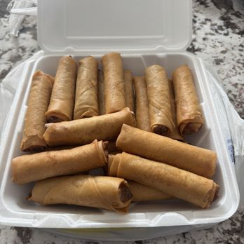 Vinh Binh - Best eggrolls in town! - Vietnamese Near Me - Haltom City, Texas