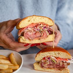 The Happ Inn Bar and Grill - Blackened Tuna Steak