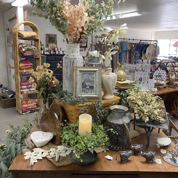 The Western’s Mercantile on Main - Home Decor Near Me - Taylor, Arizona