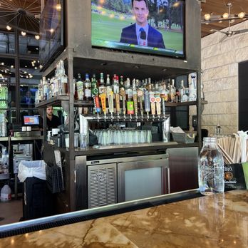 Corner Restaurant - Bars Near Me - Austin, Texas Corner Restaurant - Bars Near Me - Austin, Texas