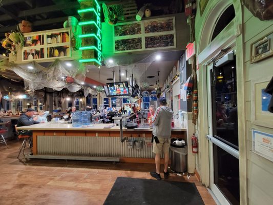 Joe's Crab Shack by null