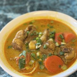 Pho Ly - Yellow curry