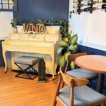 Vino Locale - Interior - Wine Bars Near Me - Palo Alto, California