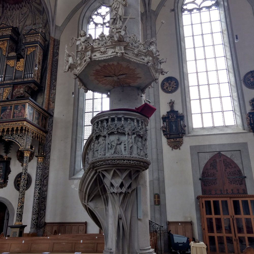 St. Georgskirche - Very ornate Gothic pulpit - Churches Near Me - Nördlingen, BY