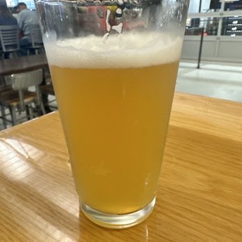 Bad Dad Brewing - Beer: "socks and sandals" - Pizza Near Me - Fairmount, Indiana