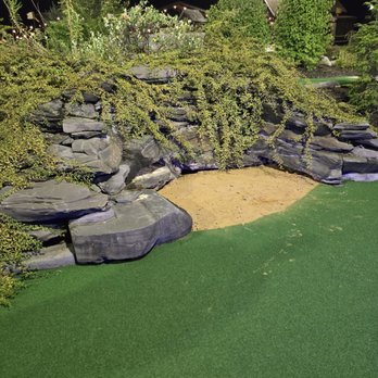 Mountain View Family Drive In - Mini Golf Near Me - Nazareth, Pennsylvania