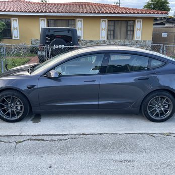 TESLA STORE - Updated February 2025 - 38 Photos & 31 Reviews