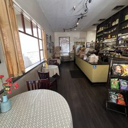 The New Deli - Inside