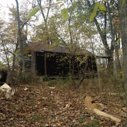 Plummers Island - Cabin