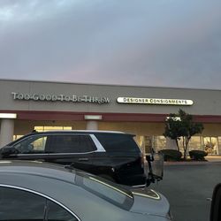 Too Good To Be Threw - Front of store