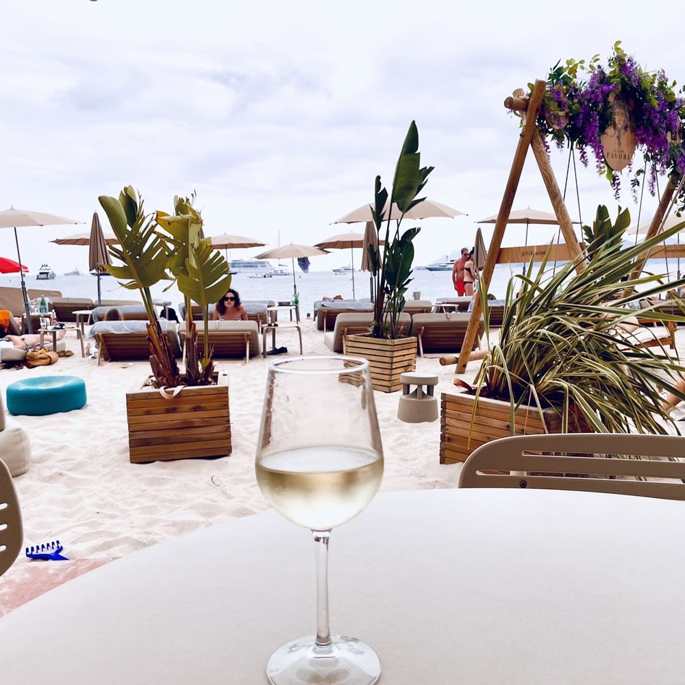 Plage du 3.14 - Wine - Beaches Near Me - Cannes, 01