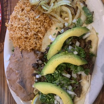 El Rincon De Los Angeles - Tacos Carretoneros - Mexican Near Me - Zapata, Texas El Rincon De Los Angeles - Tacos Carretoneros - Mexican Near Me - Zapata, Texas