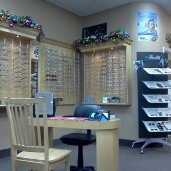 Keller Eye Associates - Glasses fitting - Optometrists Near Me - Keller, Texas Keller Eye Associates - Glasses fitting - Optometrists Near Me - Keller, Texas
