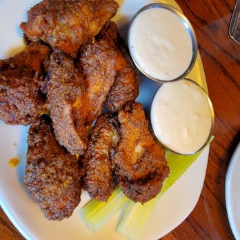 Outback Steakhouse - Wings - Steakhouses Near Me - Baytown, Texas