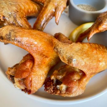 Yang’s Kitchen - Fried chicken wings - Asian Fusion Near Me - Alhambra, California