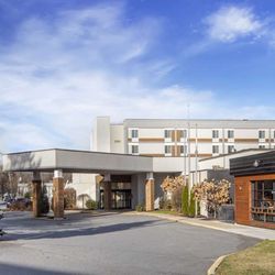 Best Western Plus New Englander - Exterior