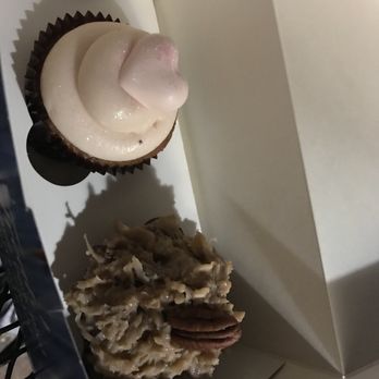 Treat! - Bakeries Near Me - Houston, Texas