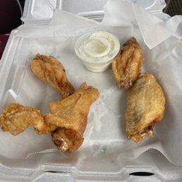 Half a pound wing special