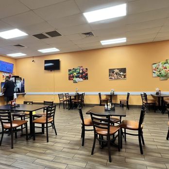 Rosemary Grill - Inside of the restaurant. - Chicken Wings Near Me - Gibsonton, Florida Rosemary Grill - Inside of the restaurant. - Chicken Wings Near Me - Gibsonton, Florida