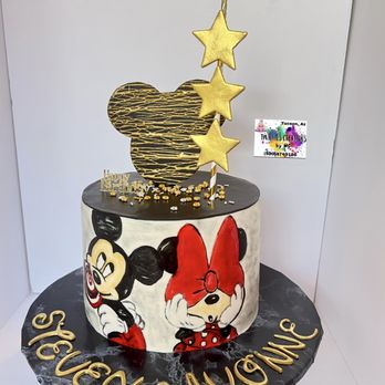 Twinkies Creations by MC - Mickey and Minnie Mouse cake - Custom Cakes Near Me Twinkies Creations by MC - Mickey and Minnie Mouse cake - Custom Cakes Near Me