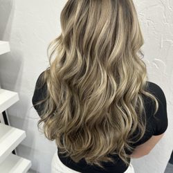 Artistic Glam Studio 