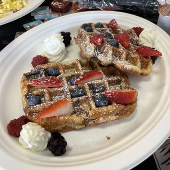 L’Boulanger - Croissant waffles - French Near Me - Miami, Florida L’Boulanger - Croissant waffles - French Near Me - Miami, Florida
