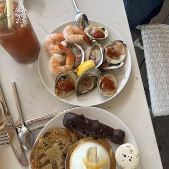 Mix Rooftop & Bar at Sift - Bakeries Near Me - Mystic, Connecticut Mix Rooftop & Bar at Sift - Bakeries Near Me - Mystic, Connecticut