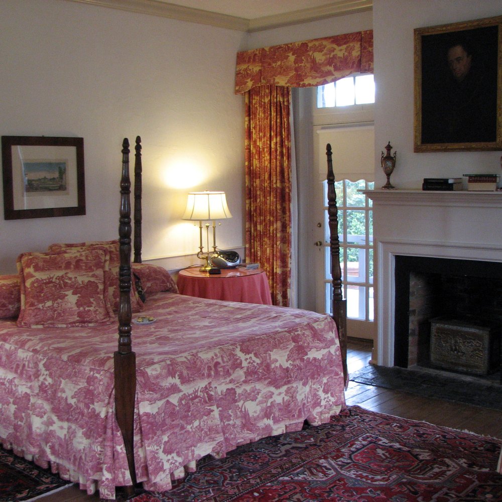 The 1804 Inn - Bed & Breakfast Near Me - Barboursville, Virginia The 1804 Inn - Bed & Breakfast Near Me - Barboursville, Virginia