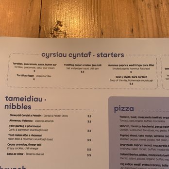 Baravin - Pizza Near Me - Aberystwyth, CGN
