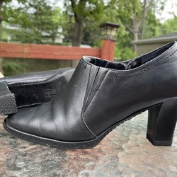 Ron's Shoe Repair - Unfortunately, I don't have a 'before', but this is the 'after'. Ron fixed the walking surface of the heels and then polished both shoes!!