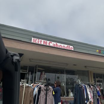 Kit N Caboodle - Love this store!!!! - Thrift Stores Near Me - Oceanside, California
