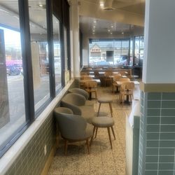 m2o Burgers and Salads - Seating Area(Rear)