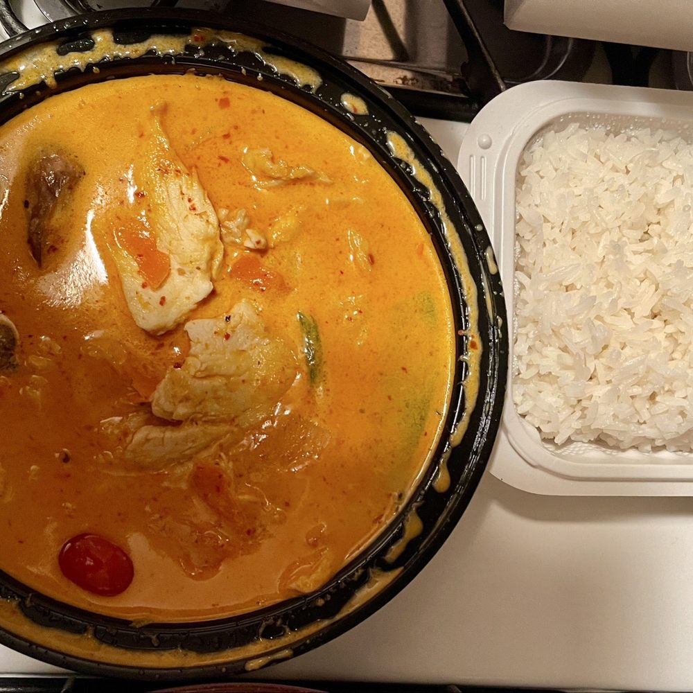 Pho Thai Nam Restaurant - Red Curry with chicken - Thai Near Me - East Norriton, Pennsylvania