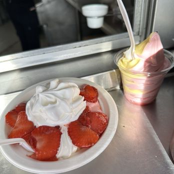 Strawberry Shack - Desserts Near Me - Carlsbad, California Strawberry Shack - Desserts Near Me - Carlsbad, California