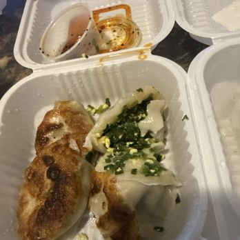 Lisa's Dumplings - Shrimp, Egg & Chives Dumplings ... there's no shrimp just chives - Chinese Near Me - New York, New York Lisa's Dumplings - Shrimp, Egg & Chives Dumplings ... there's no shrimp just chives - Chinese Near Me - New York, New York
