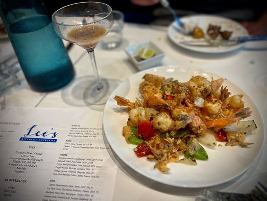 Lee’s Kitchen + Cocktails by null