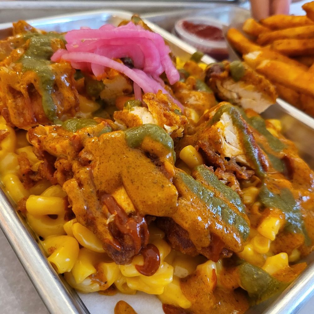 Hot Murga - Mac & Cheese with chicken at Hot Murga - Indian Near Me - New Haven, Connecticut