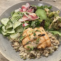 salmon bowl