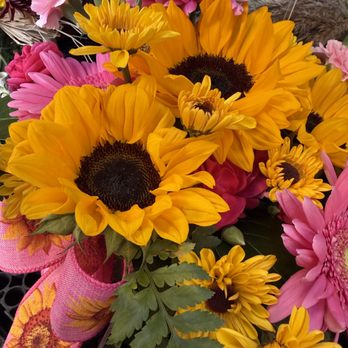 Summers Garden - Florists Near Me - Kenosha, Wisconsin