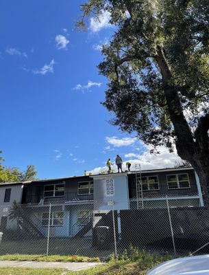 CHorne Roofing And Construction Logo